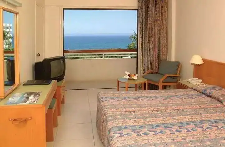 Ларнака: Les Palmiers Hotel