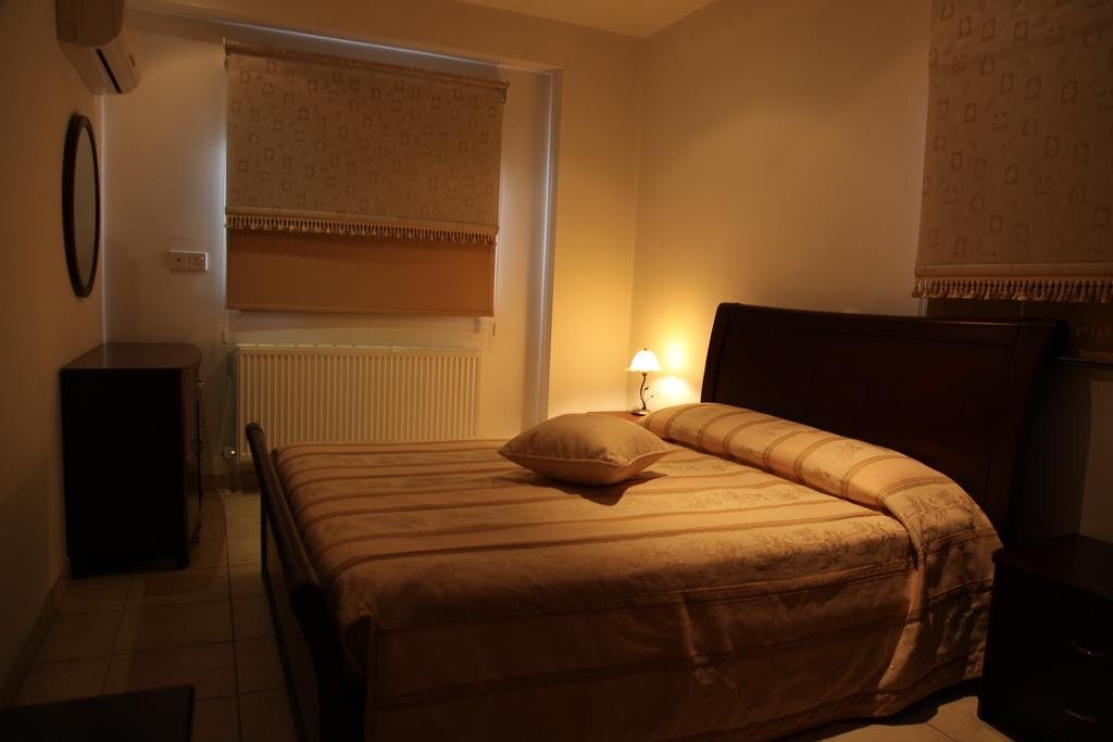 Какопетрия: Vengera Suites