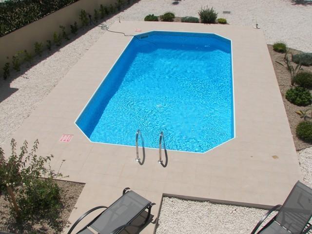 Куклия: Villa Barnsley