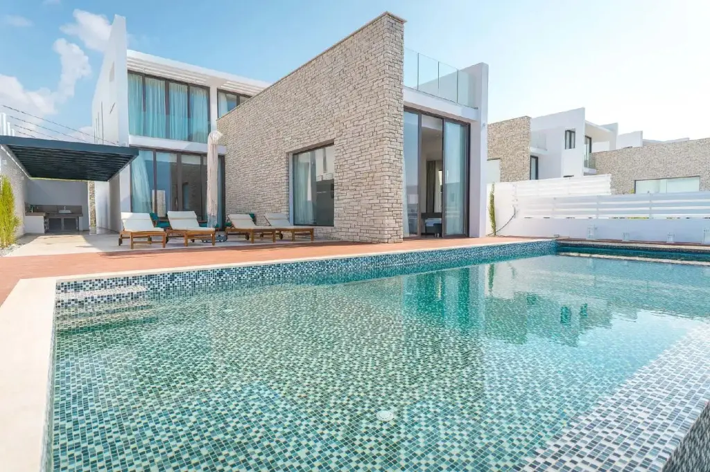Пейя: Cap St Georges Beach Club Resort