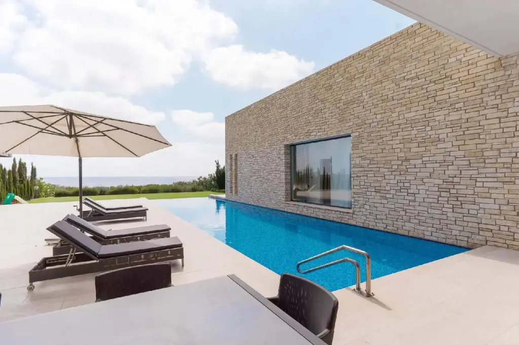Пейя: Cap St Georges Beach Club Resort