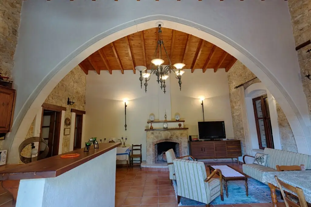 Лофу: Komi Lofou Traditional House