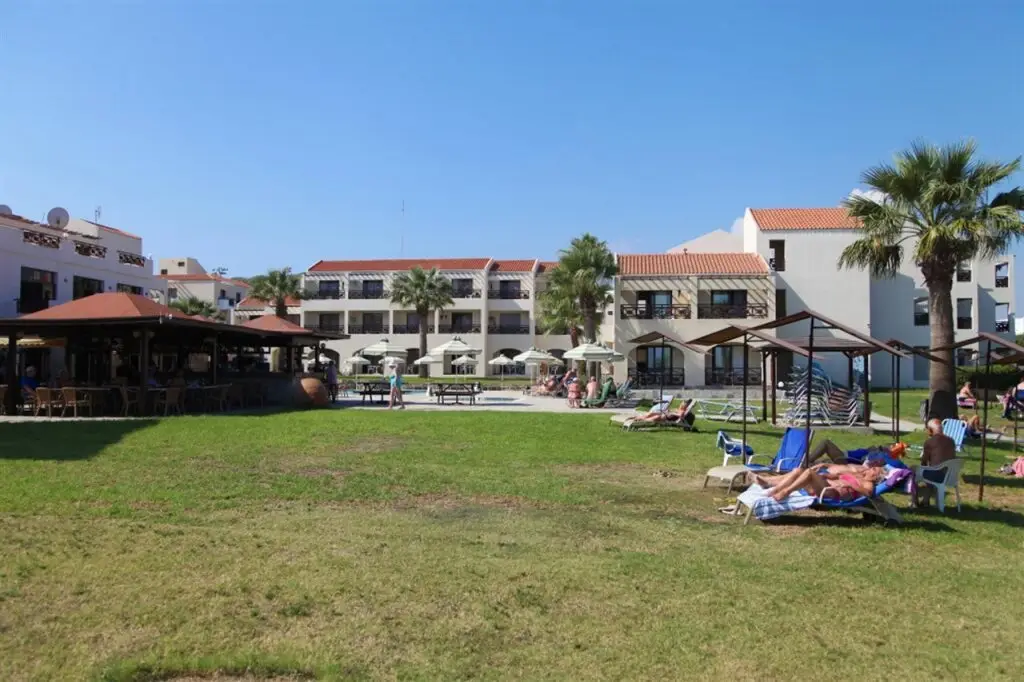 Протарас: Mimosa Beach Hotel
