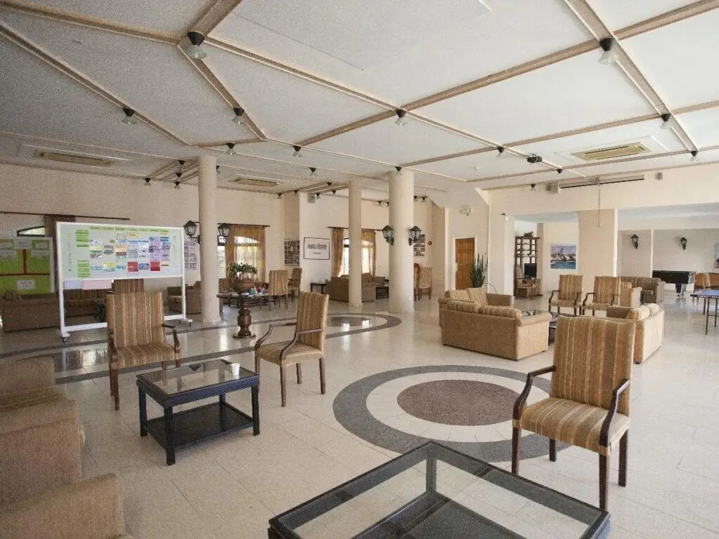 Лимассол: Episkopiana Hotel And Sports Resort