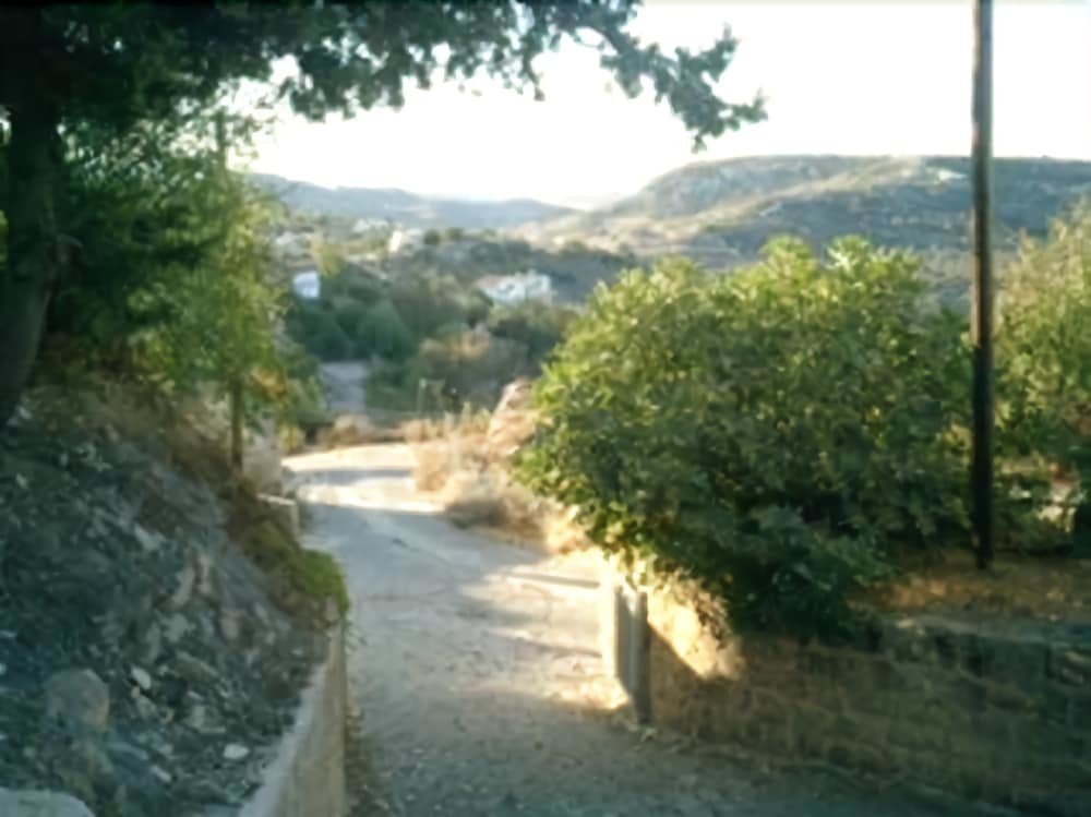 Героскипу: Hibiscus Cottages