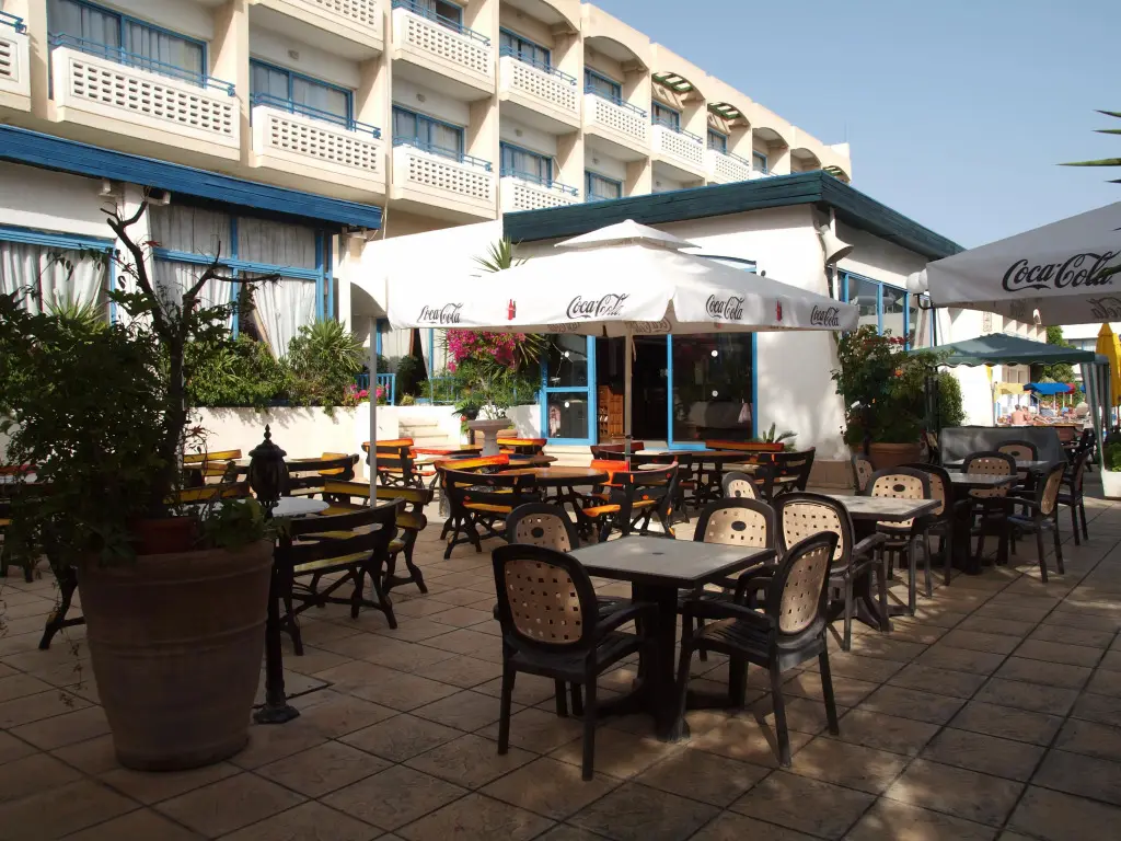 Пафос: Paphiessa Hotel & Apartments
