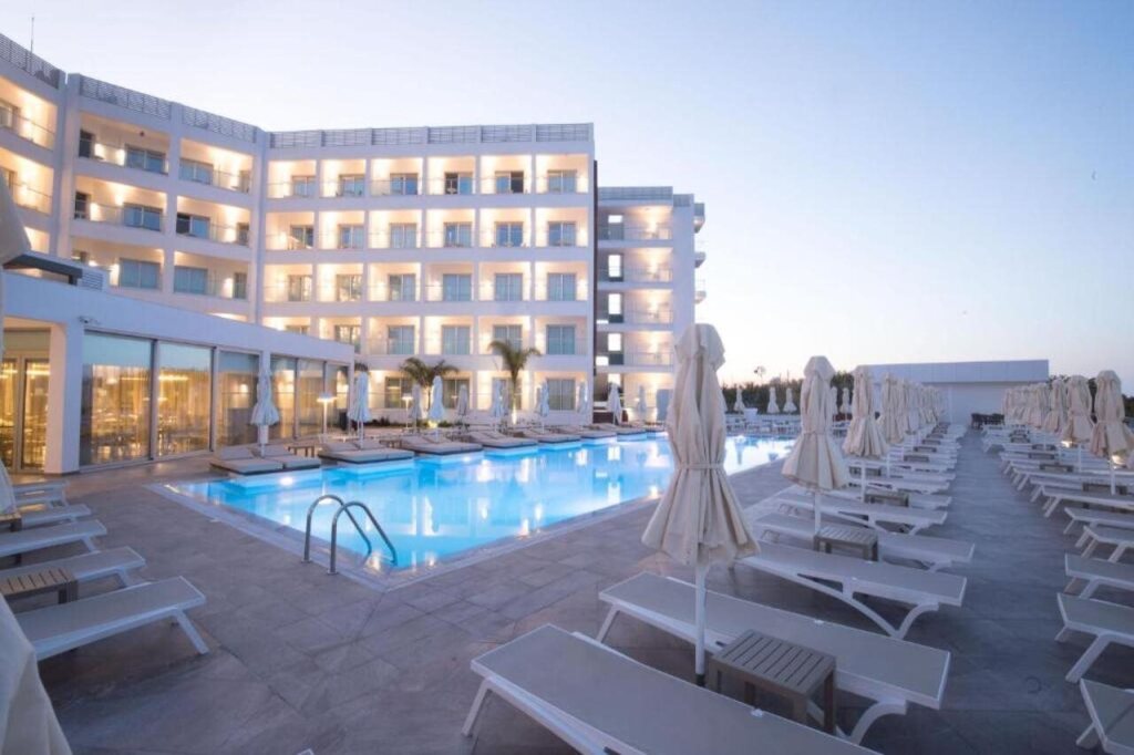 Протарас: Evalena Beach Hotel