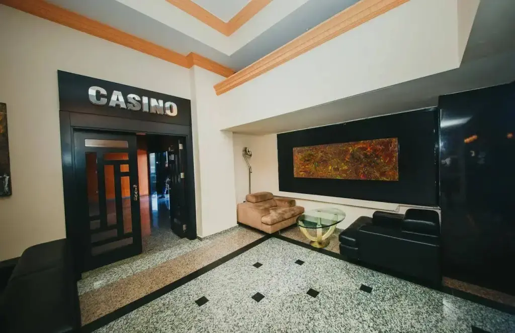 Северная Никосия: City Royal Hotel