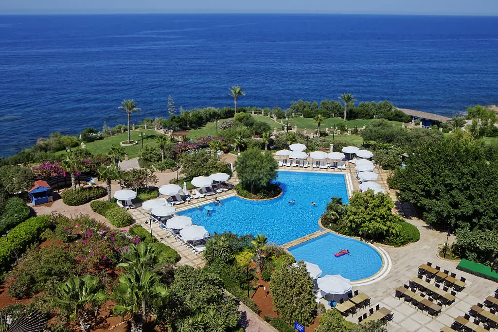 Алсанджак: Отель Merit Crystal Cove Casino & SPA