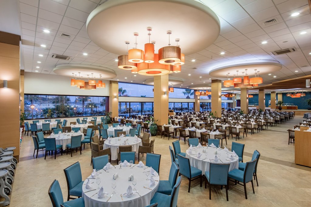 Кирения: Acapulco Resort Convention SPA Hotel