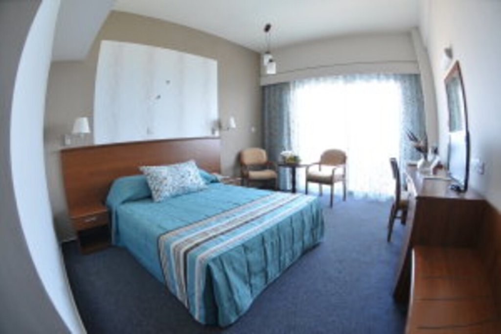 Протарас: Atlantica Sea Breeze - Adults Only