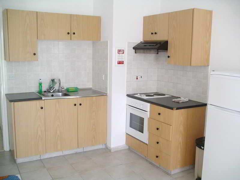 Полис Хрисохус: Renos Complex Tourist Apartments