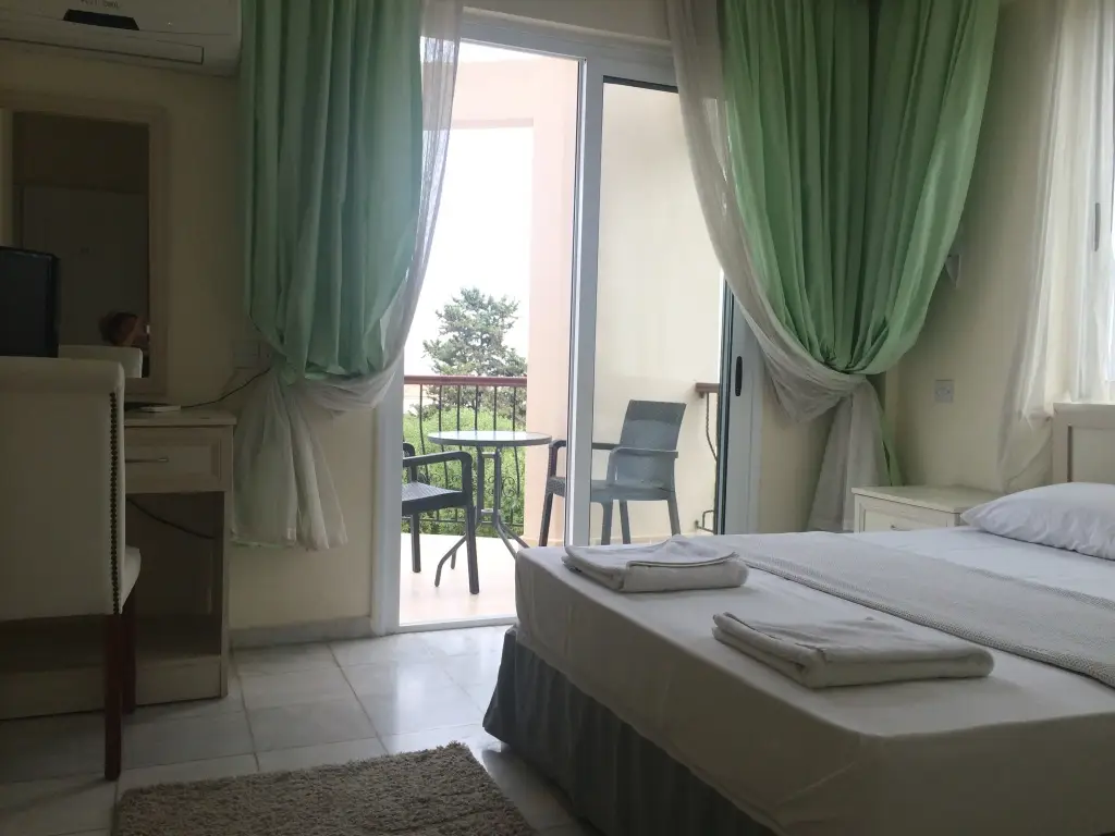 Кирения: The Prince Inn Hotel & Villas