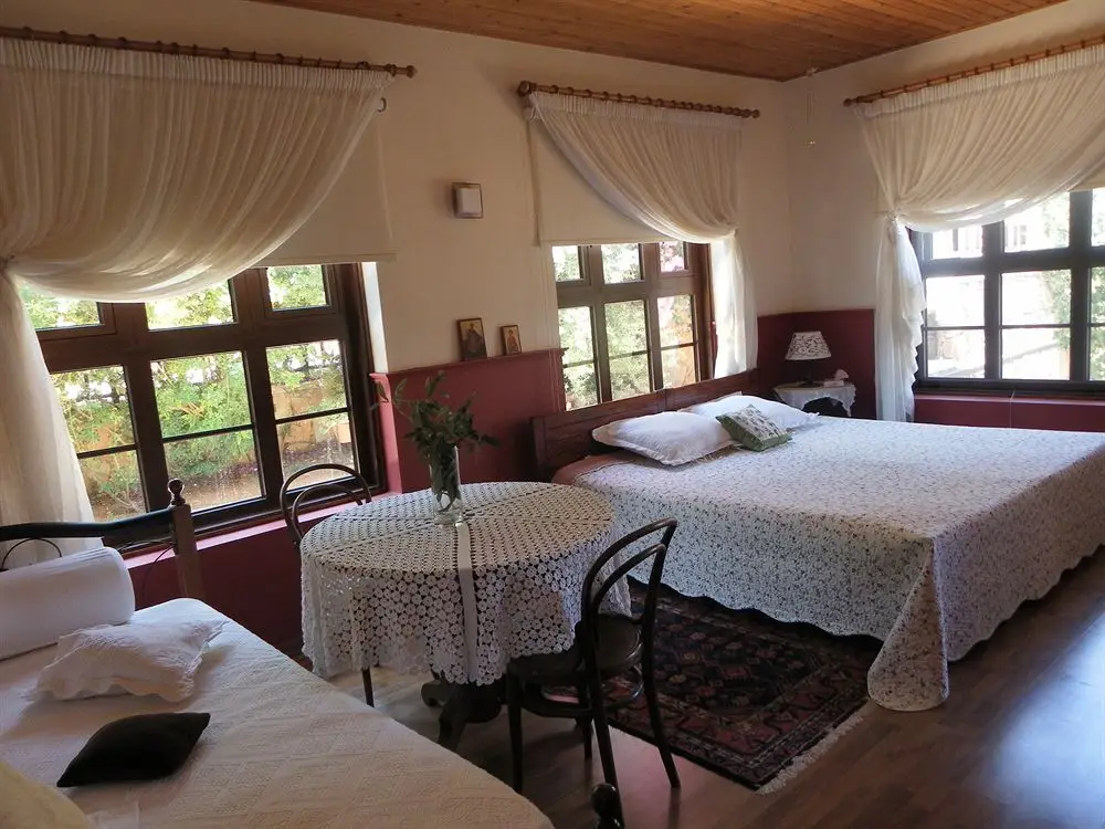 Суни-Занакия: Villa Jasminum Bed & Breakfast