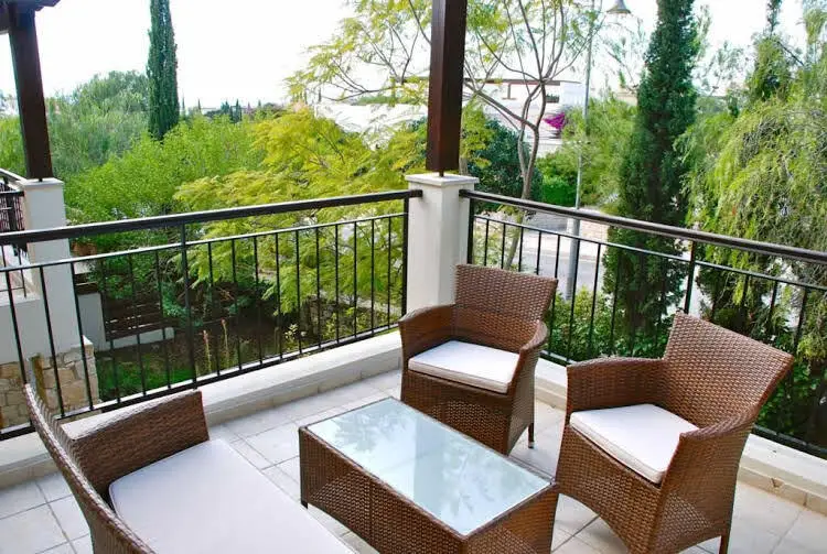 Куклия: 3 Br Apartment Arion - Aph 3547
