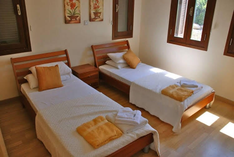 Куклия: 2 Br Apartment Anatoli - Aph 3569