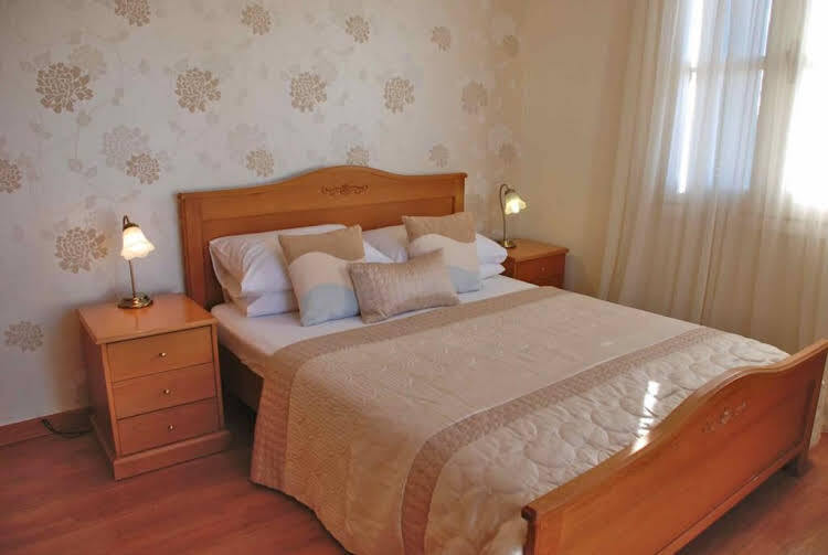 Куклия: 3 Br Junior Villa Nefeli - Aph 3570