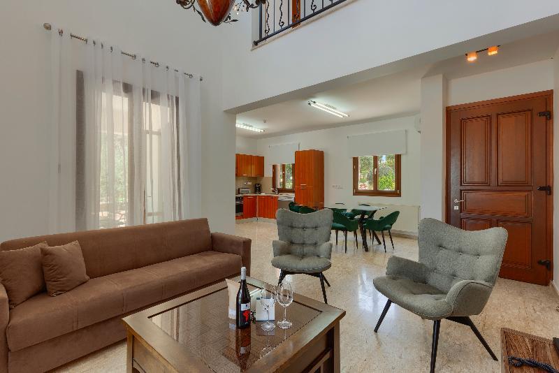 Куклия: Aphrodite Hills Residences Superior Villas