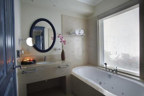 Протарас: 2 Br Villa Mykonos - Chg 8901