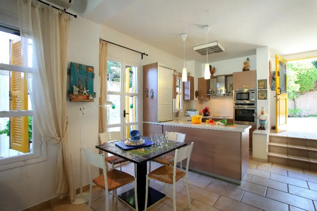 3 Br Villa - Ayios Elias Hilltop - Chg 8925 — фото 1