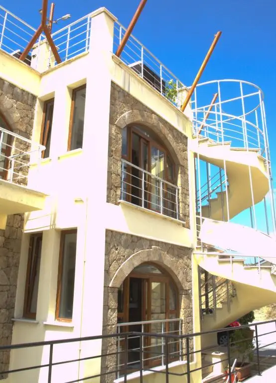 Цери: Zone Boutique Hotel Bellapais