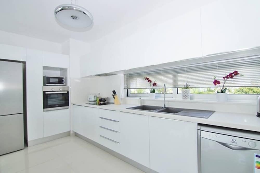 Sky White Pearl Villa — фото 1