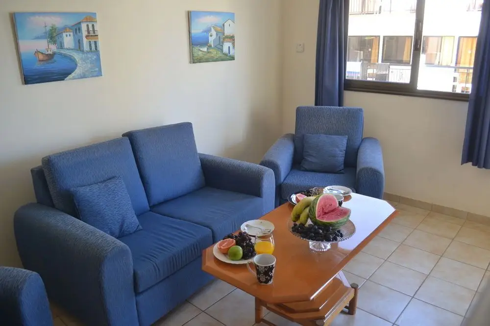 Айя-Напа: Daphne Apartment