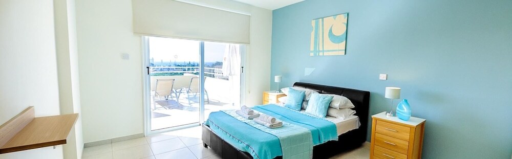 Айя-Напа: Oceanview Luxury Apartment 064