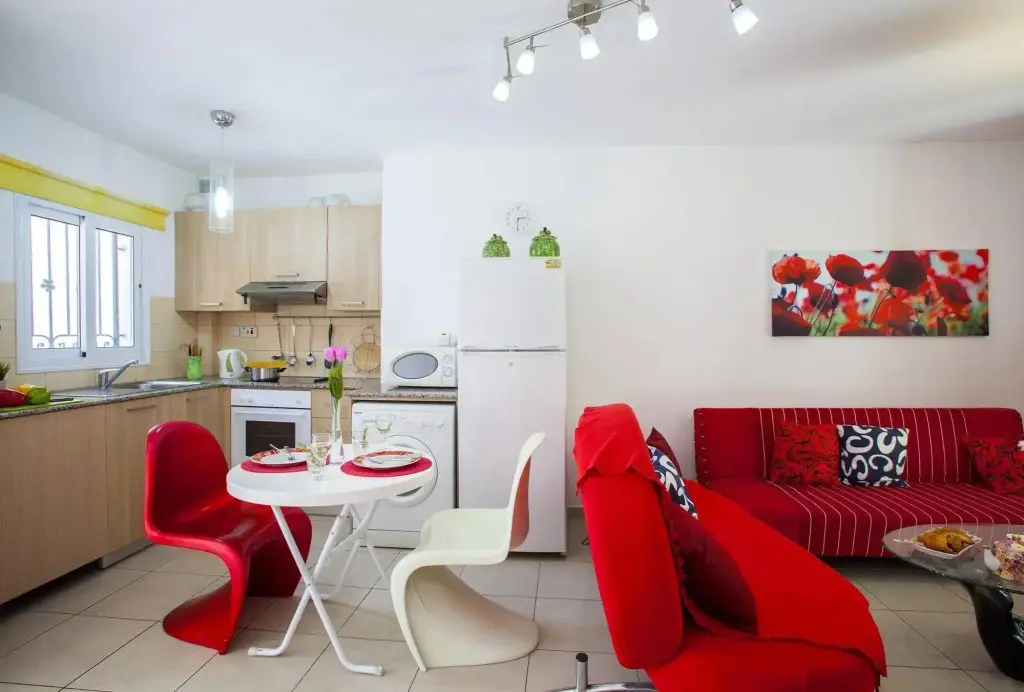 Айя-Напа: Olimpus Suites