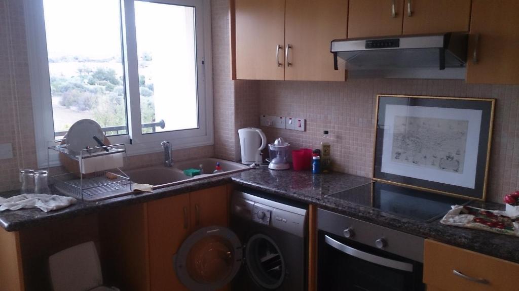 Полис Хрисохус: Townhouse Luck in Polis