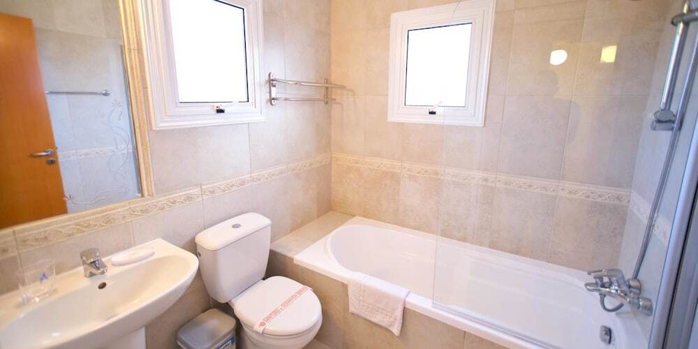 Паралимни: Oceanview Luxury Villa 114