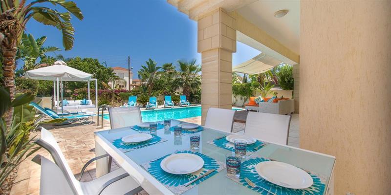 Паралимни: Oceanview Luxury Villa 081