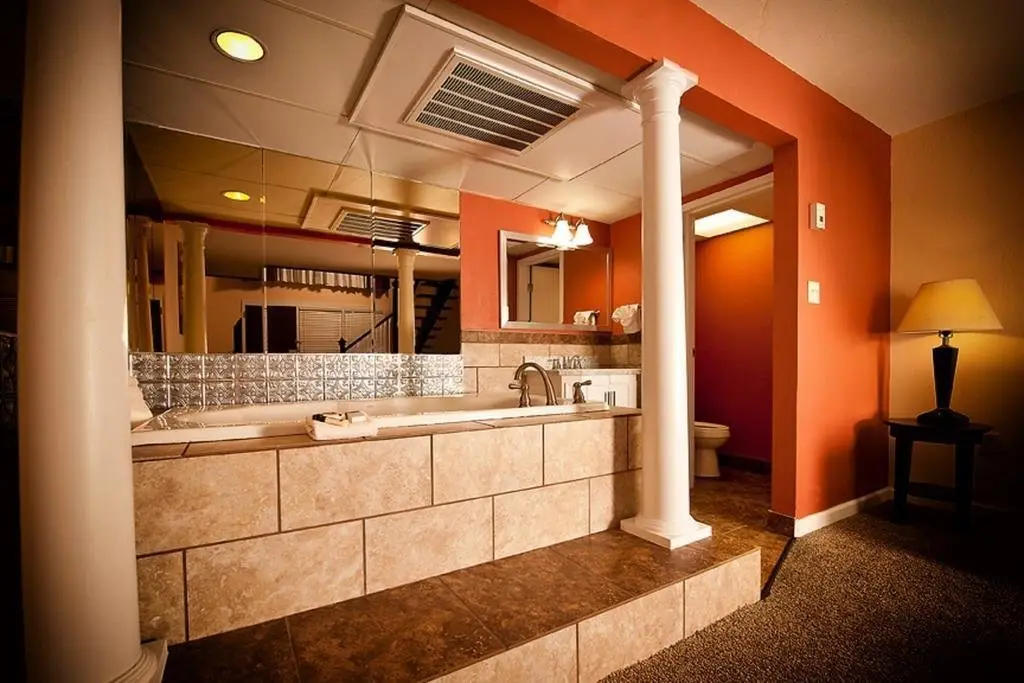 Лапта: Flippers Holiday Village