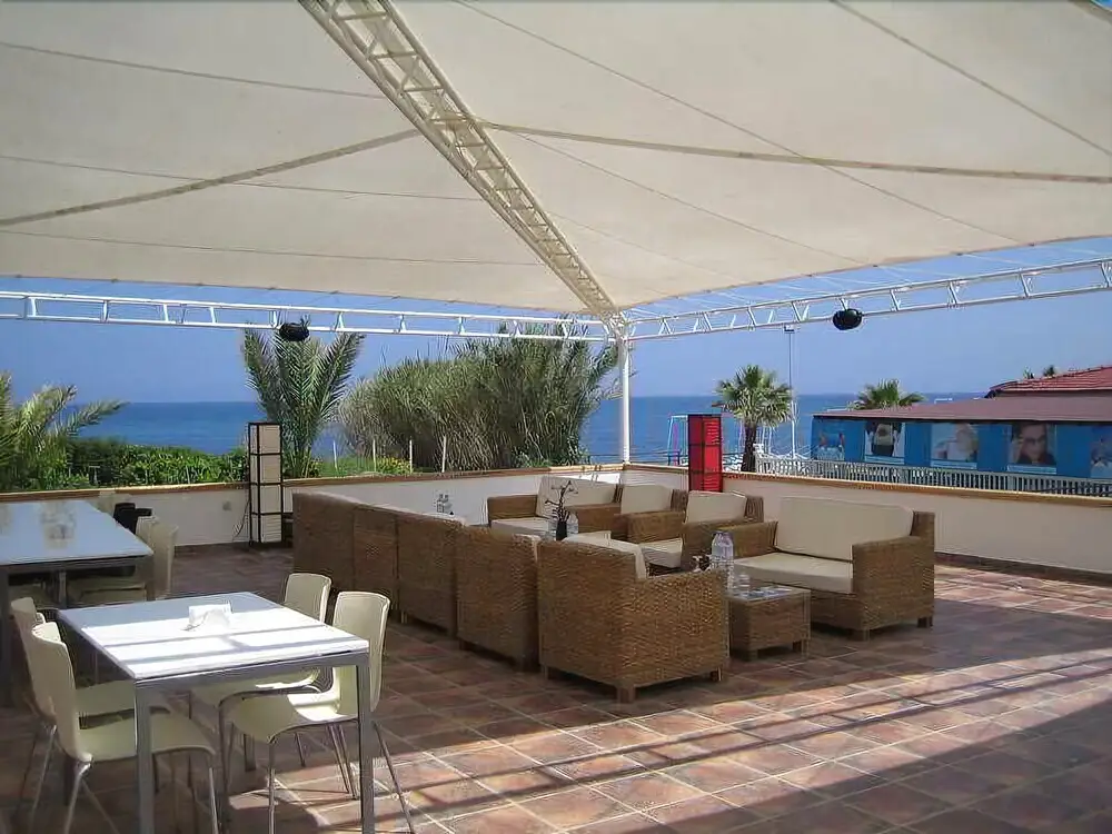 Mosquito Beach Club — фото 1