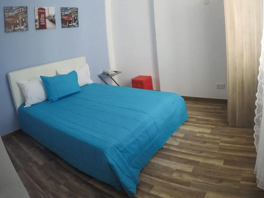 Никосия: Tony the Place To Stay
