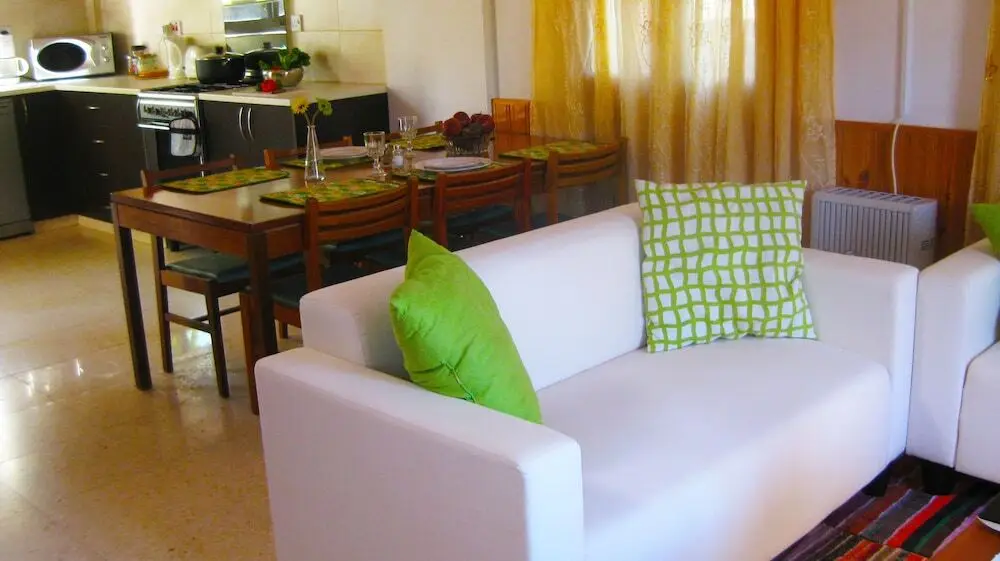 Киссонерга: Aria Holiday House