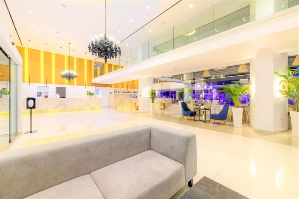 Айя-Напа: Tasia Maris Seasons Hotel - Adults Only