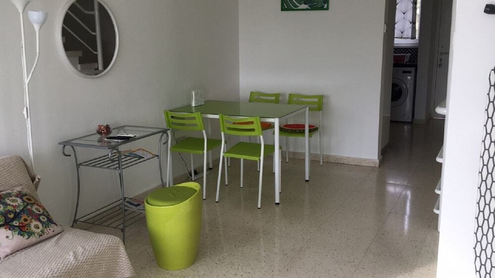 Пейя: Townhouse Coral Bay Village