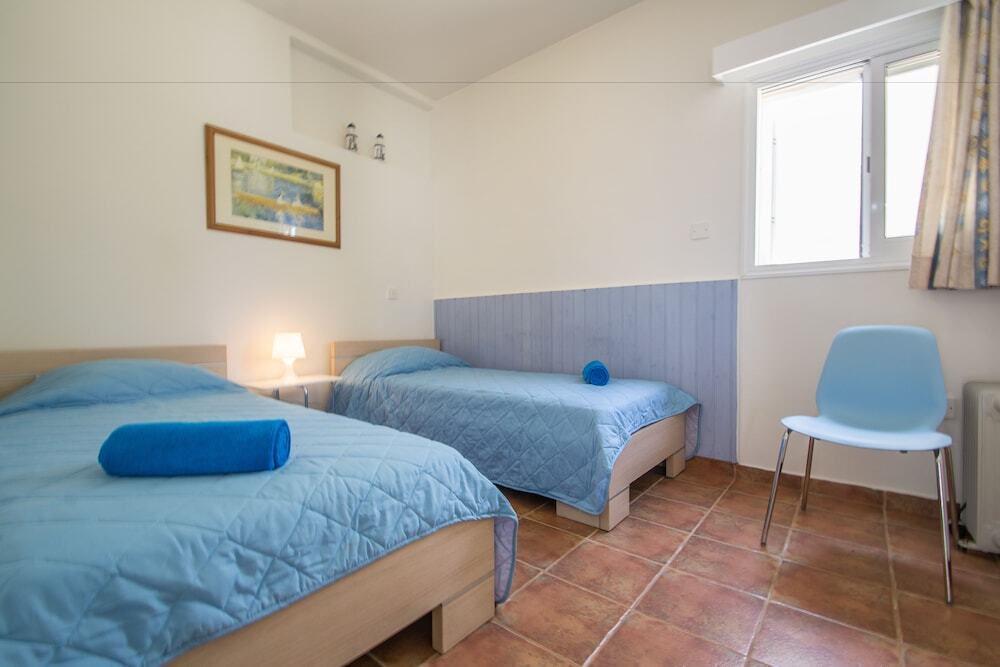 Протарас: Saint Elias Family Home