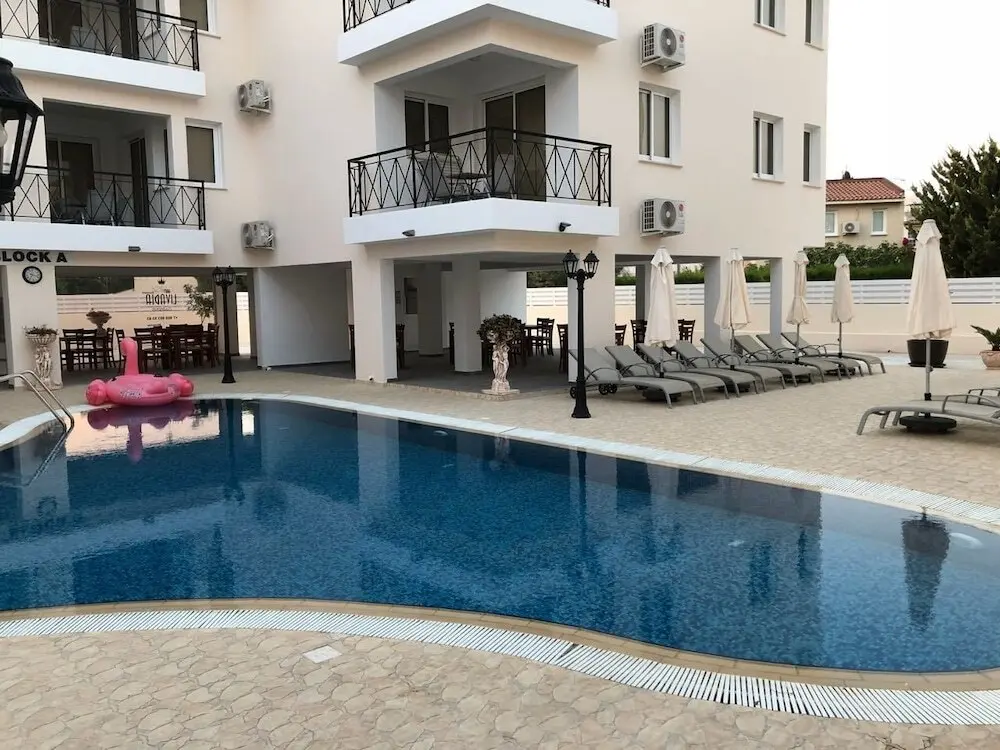 Ларнака: Carisa Livadia Gardens Apartments