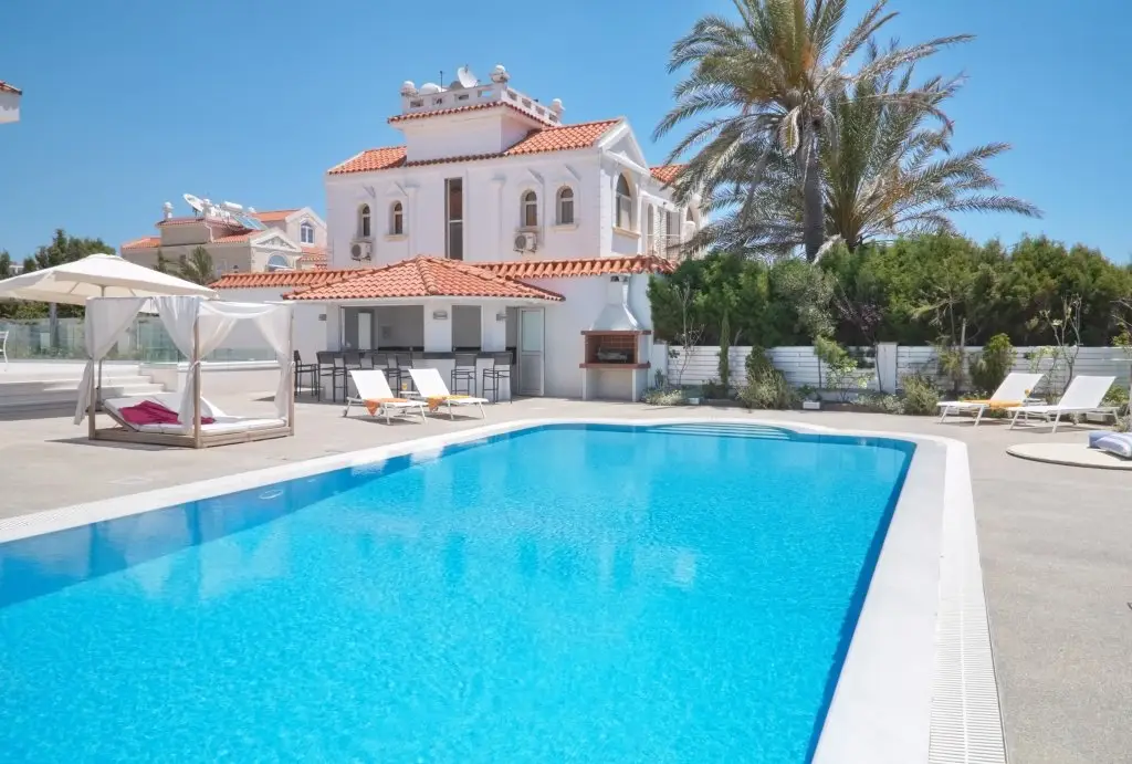 Айя-Напа: Вилла Royal Luxury Home |  4 Bedrooms
