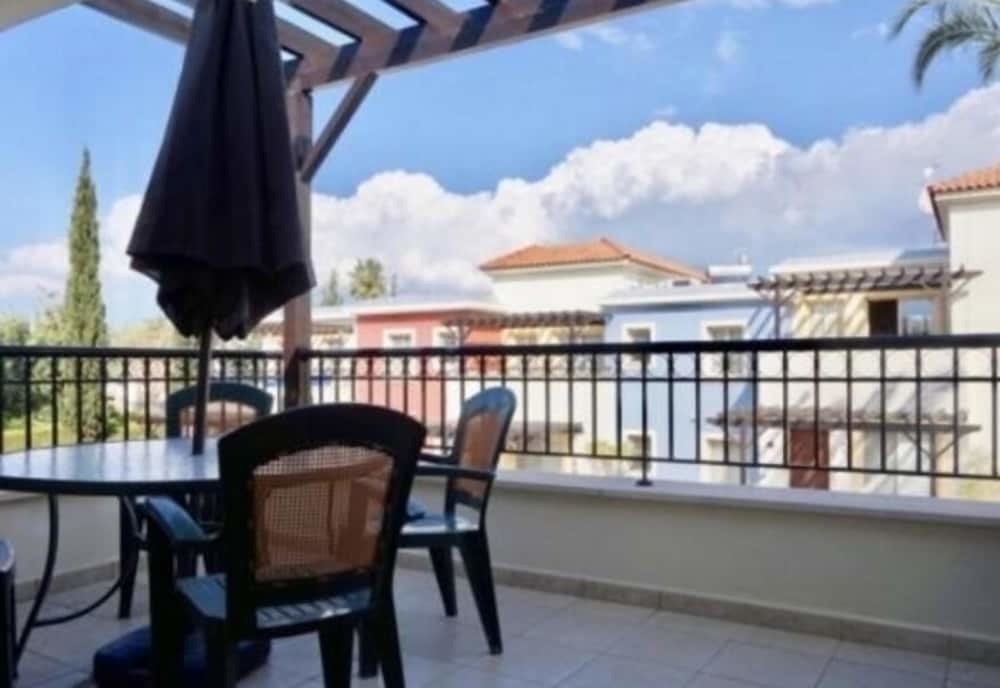 Пафос: Aphrodite Gardens Apt 27