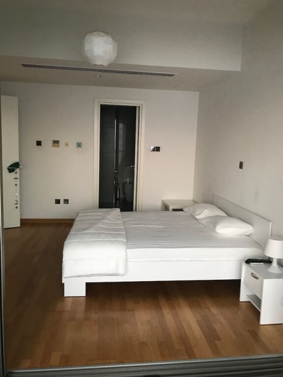 Ларнака: Finikoudes Luxury Apartments