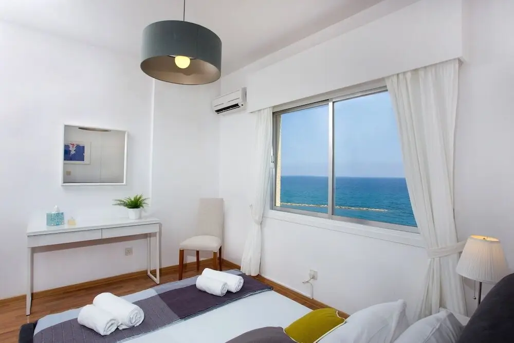 Гермасойя: Seaside Luxury Beach Apartment