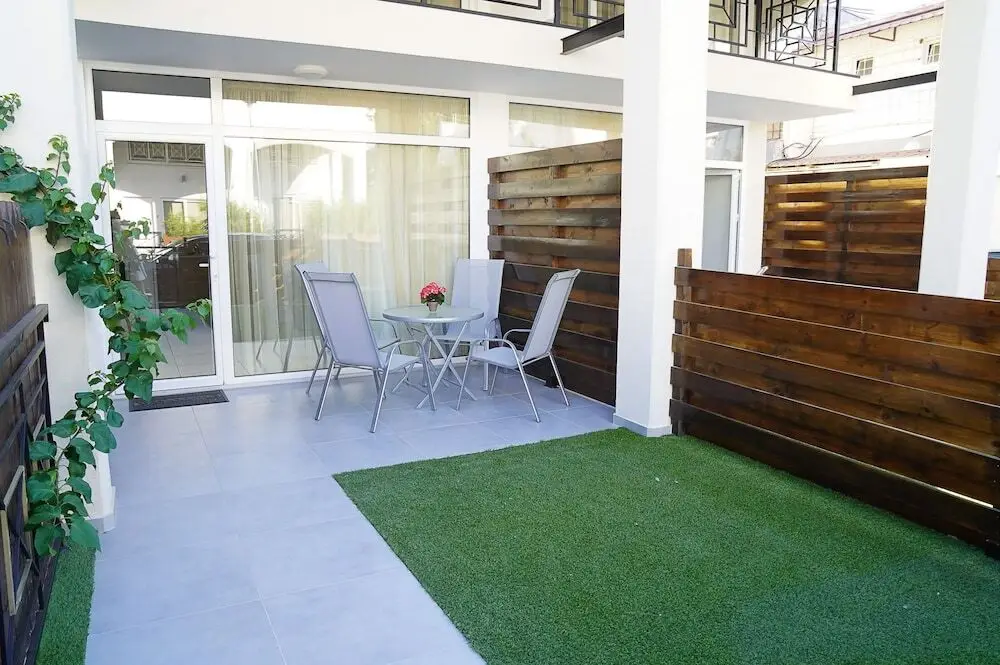 Гермасойя: 2 BD Maisonette Galatex