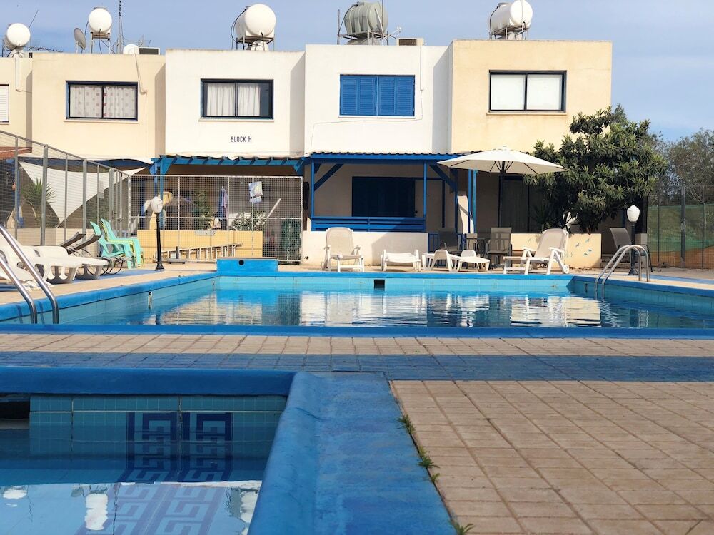 Kapparis Two Bedroom Apartment No 13 — фото 1