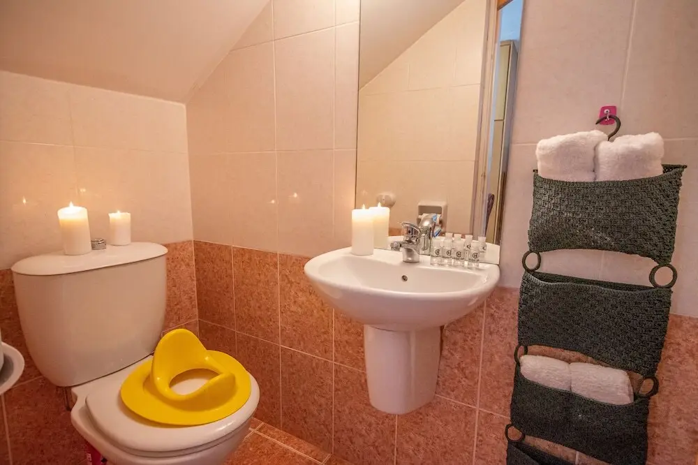 Паралимни: Salonica Two Bedroom Kapparis Apartment