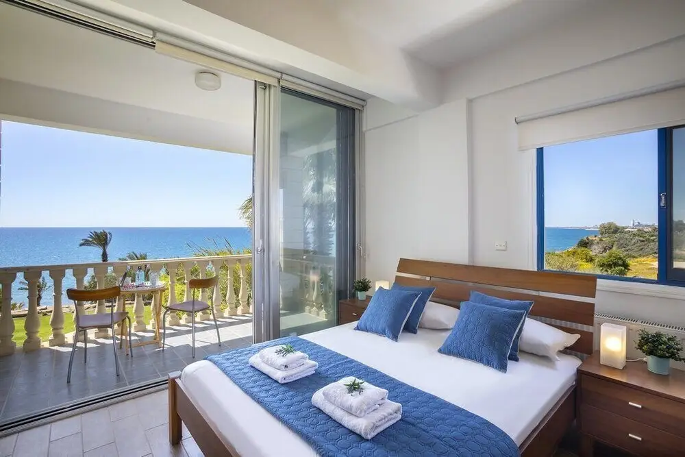 Марони: Lamaz Maroni Beachfront Villa