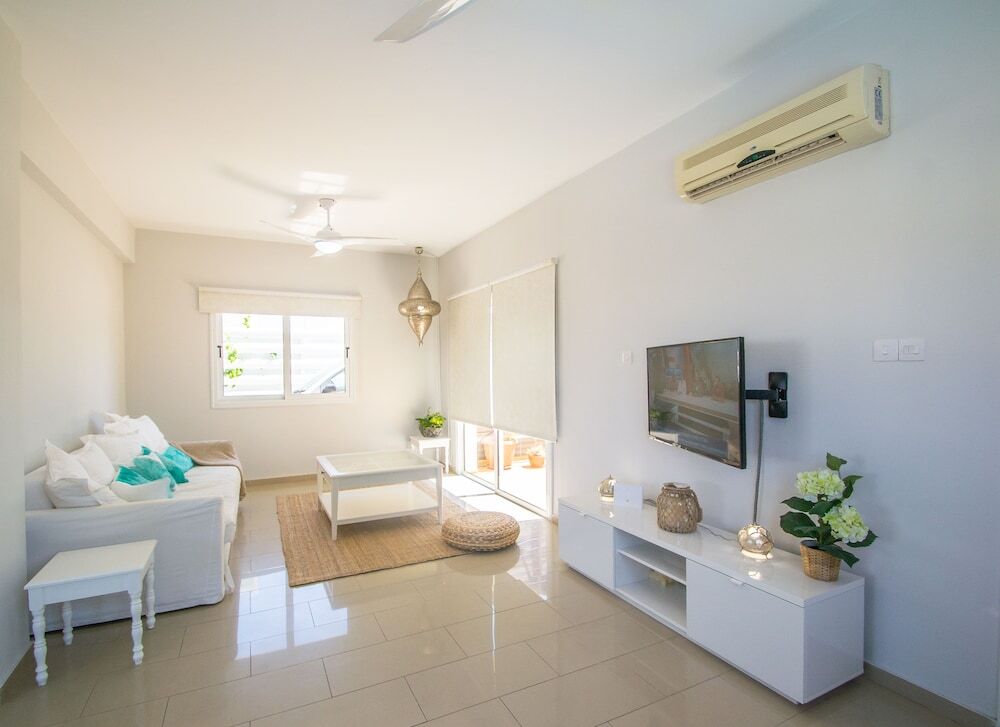 Протарас: Pernera Beach Three Bedroom Villa