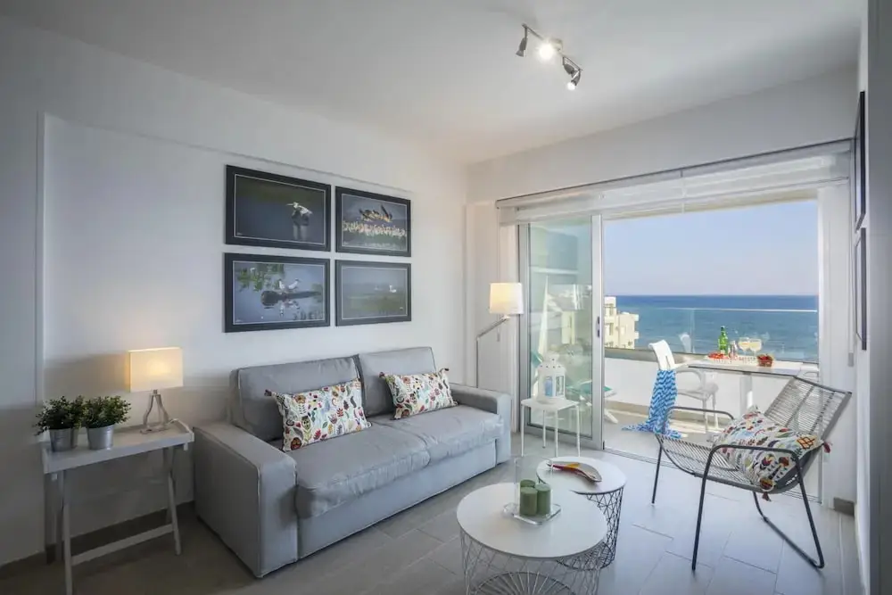 Ларнака: Mackenzie Zoe Seafront Suite